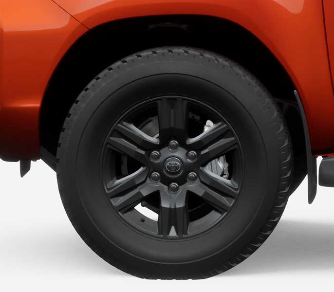mâm xe toyota hilux 2022