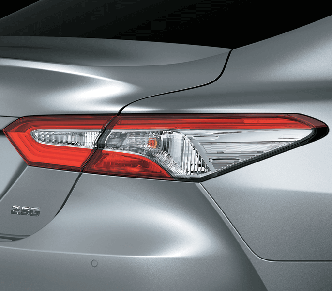 den-hau-camry-2019